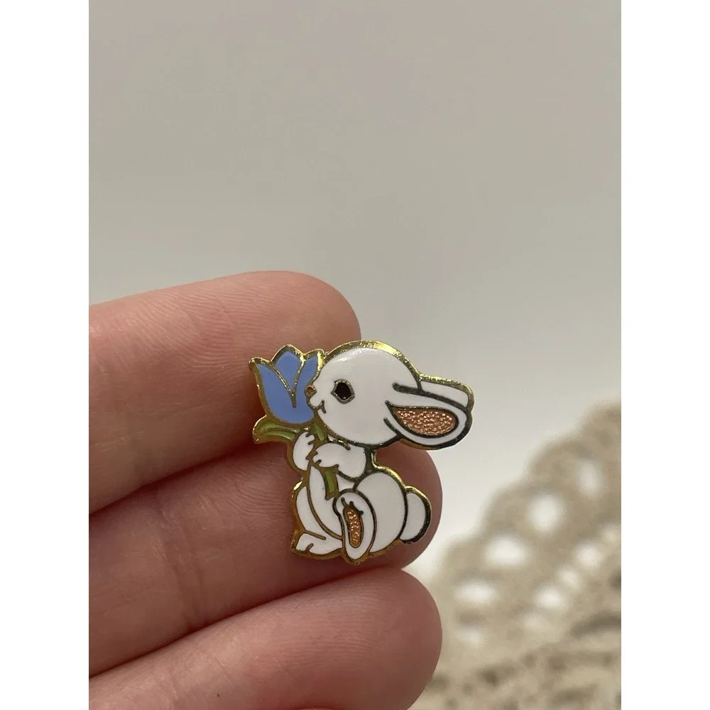 Hallmark Bunny Rabbit Enamel Lapel Pin Signed Vintage 1983 Easter Blue Tulip